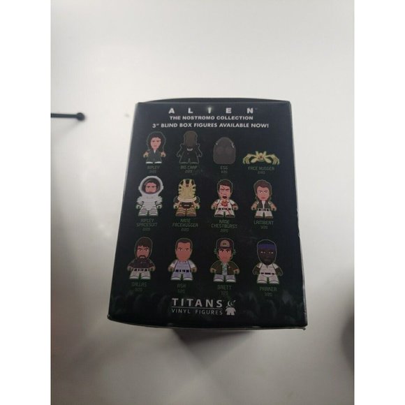 Pre-Suit Ripley and Acid Alien 3" Titans Vinyl Figure 2 Pack - Picture 4 of 7